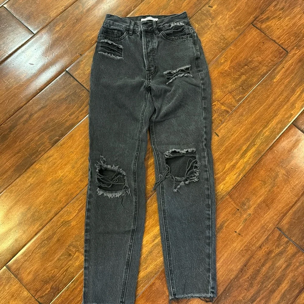 Great condition! Pac Sun women’s distressed jeans size 22. Black. - Picture 1 of 9
